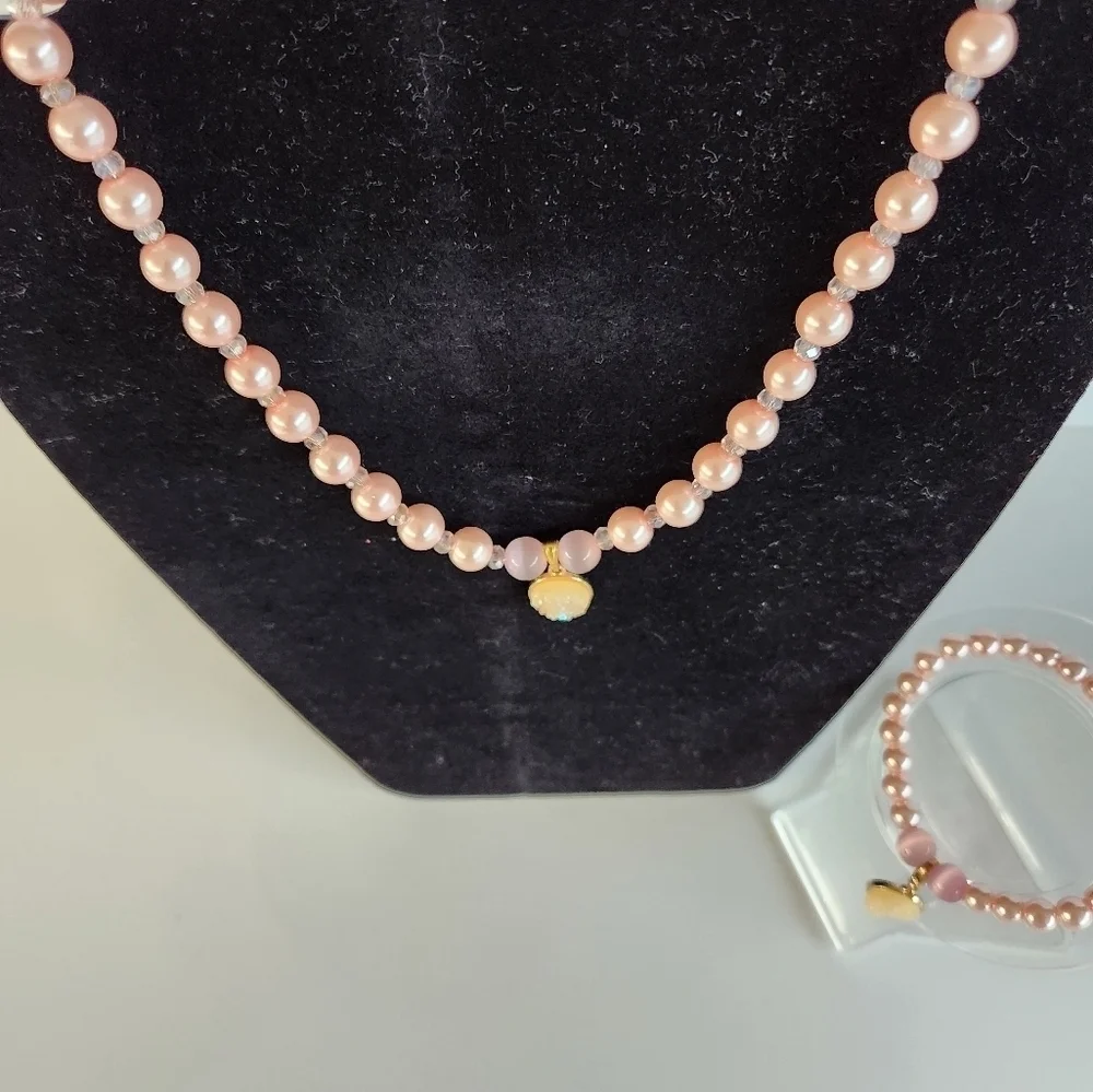 Hand Crafted Necklace & Bracelet Pink Pearl Crystals Cats Eye with Pendant